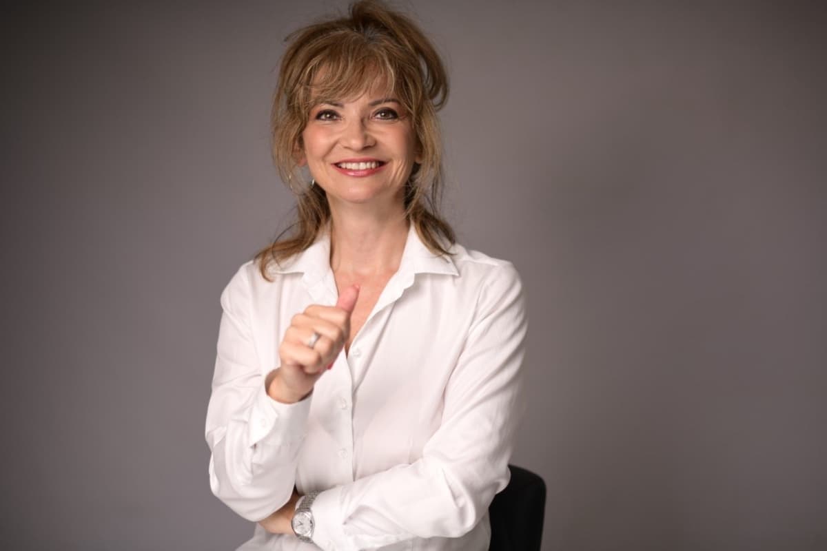 Prof.Dr. Jasna Bajraktarević